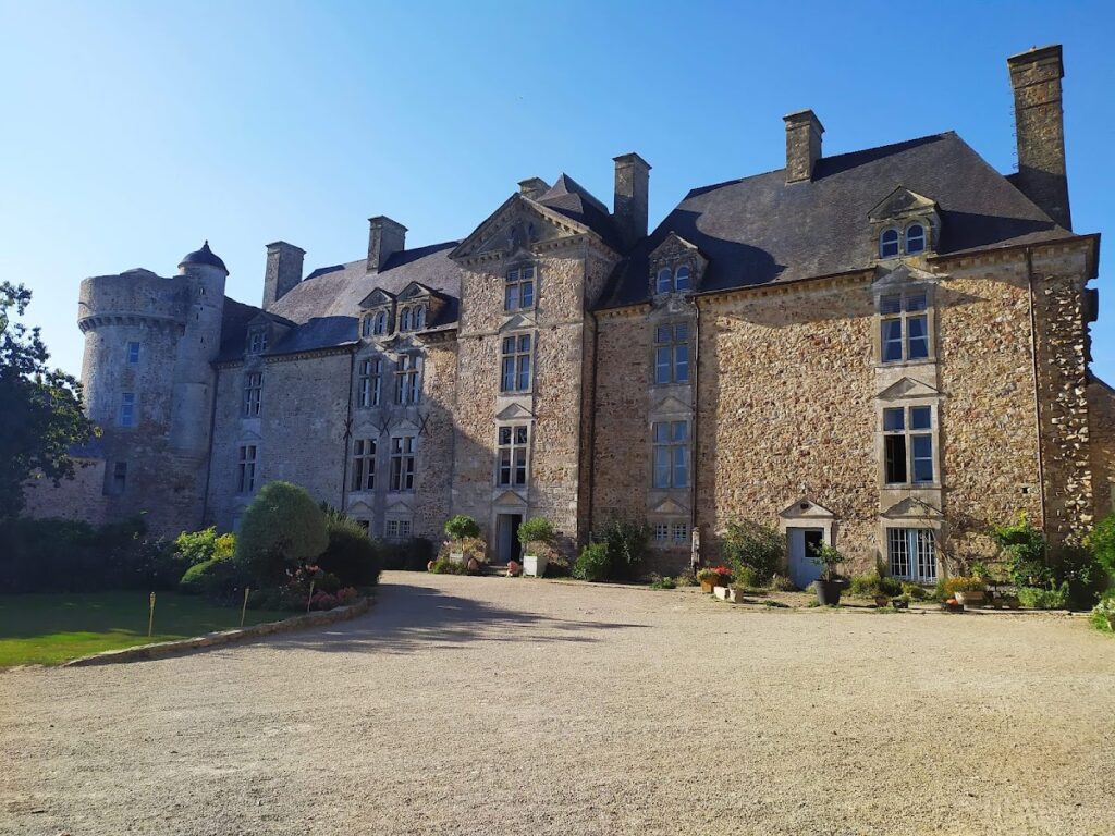 Château de Crosville-sur-Douve