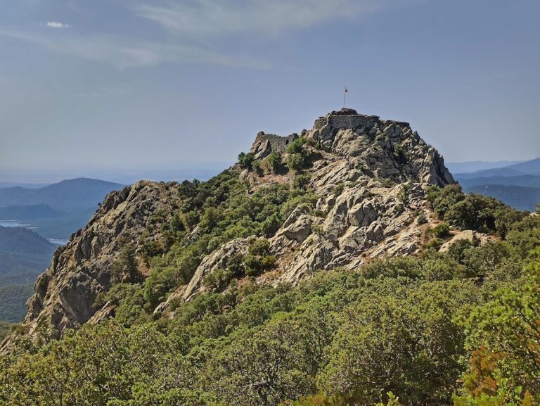Castell de Cabrera: A Medieval Fortress in Spain