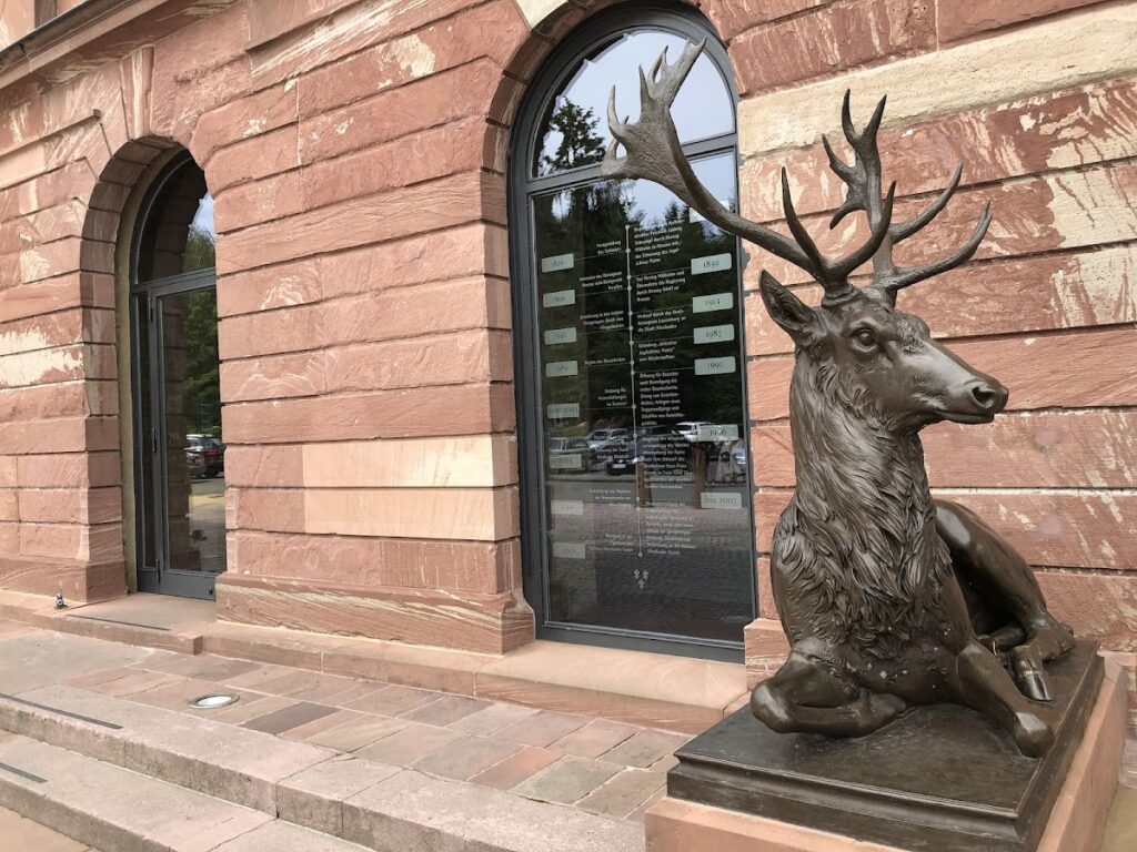 Jagdschloss Platte: A Neoclassical Hunting Lodge near Wiesbaden 4 Jagdschloss Platte