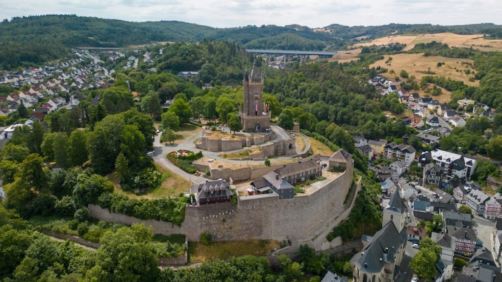 Dillenburg Castle: Nassau Residence and Territorial Fortress in Germany 3 Dillenburger Schloss
