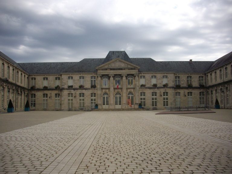 Château de Commercy: A Baroque Palace in France