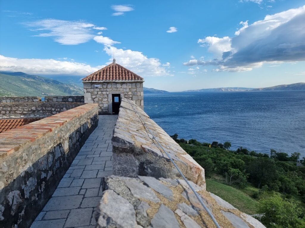 Nehaj Fortress: A Sixteenth-Century Habsburg Fortress in Croatia 4 Nehaj Fortress
