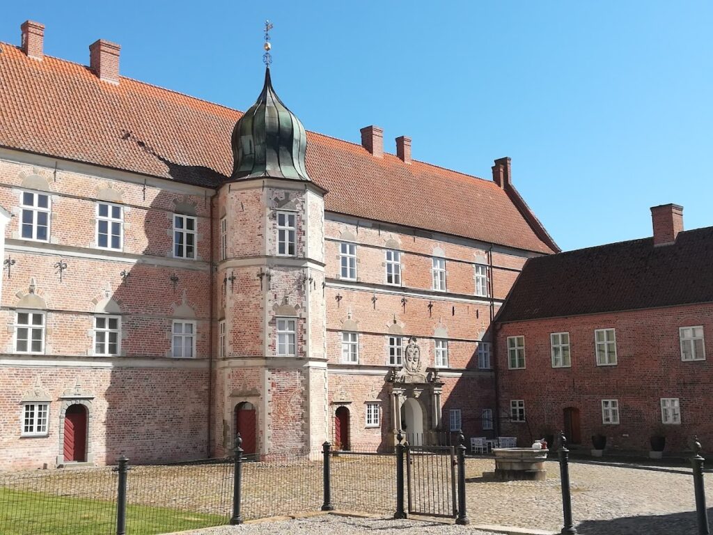 Brahetrolleborg: From Cistercian Abbey to Danish Estate 1 Brahetrolleborg
