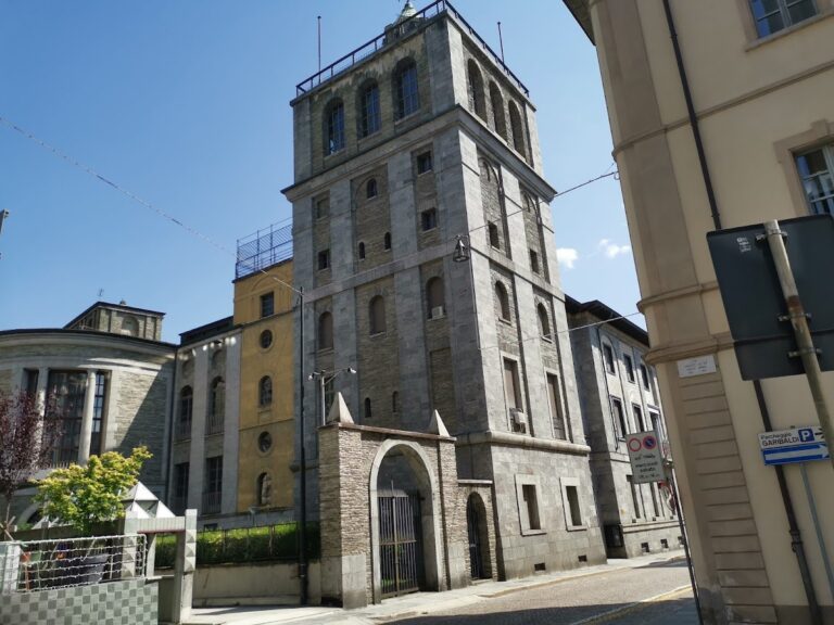 Palazzo della Provincia: Bergamo’s Provincial and Prefectural Seat
