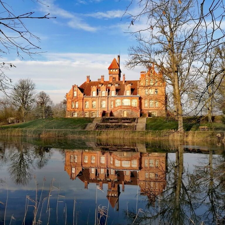 Jaunmoku Pils: A Neo-Gothic Hunting Palace and Museum near Riga