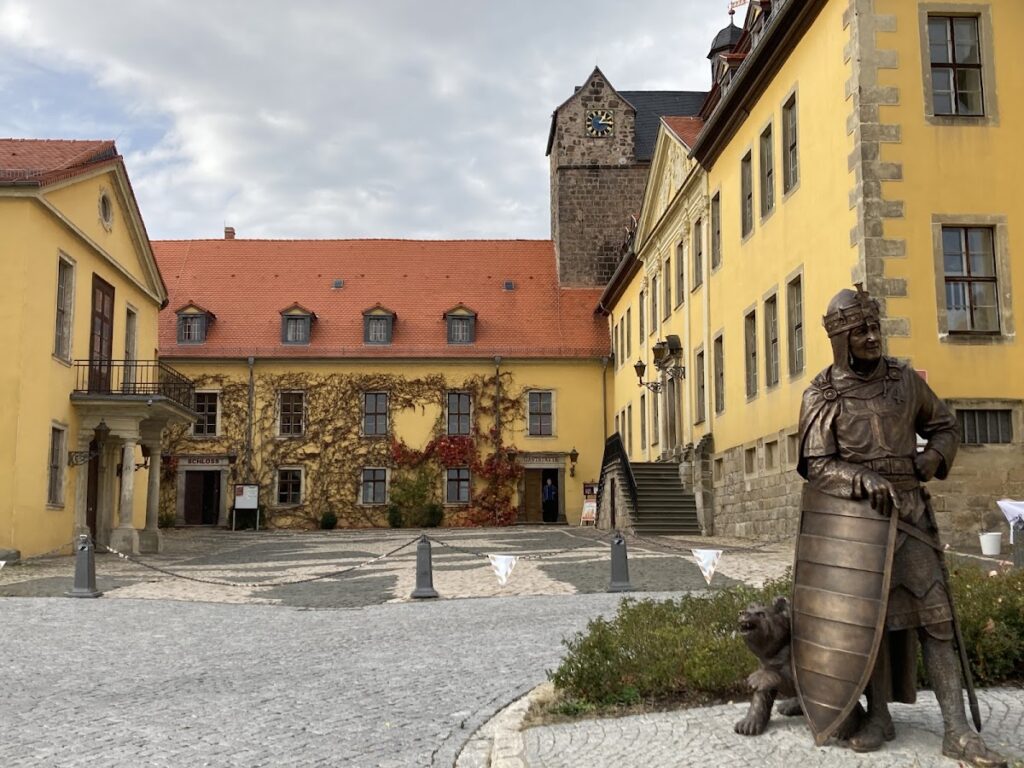 Schloss Ballenstedt: A Baroque Residential Palace in Germany 1 Schloss Ballenstedt