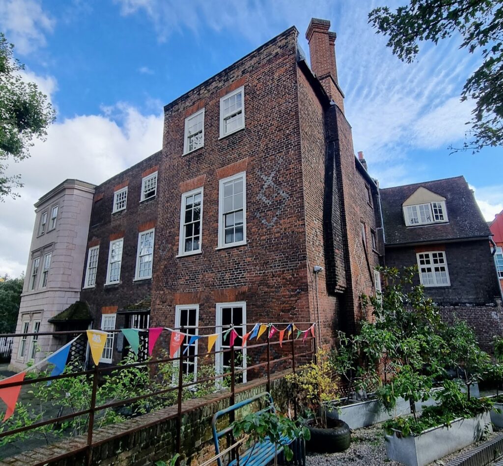 Sutton House: A Tudor Manor House and Historic Museum in London 1 Sutton House