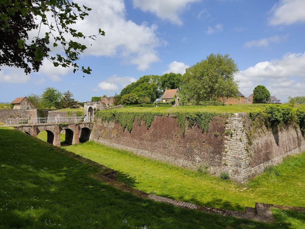Citadel of Montreuil-sur-Mer: A French Royal Fortress and Museum 1 Citadel of Montreuil-sur-Mer