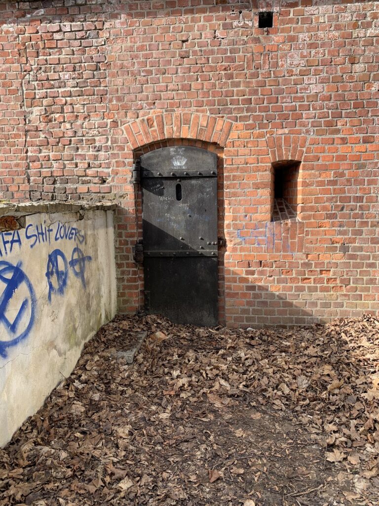 Fort VII: A Prussian Artillery Fort and Wartime Internment Camp in Toruń 2 Fort VII