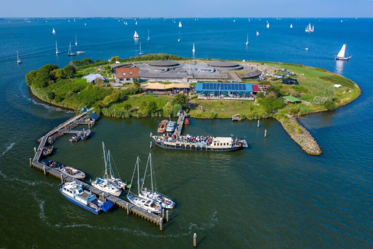 Pampus: A Fortified Island Defending Amsterdam’s Harbour