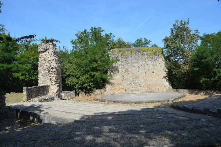 Château de Montluel: A Medieval Lordly Castle in France
