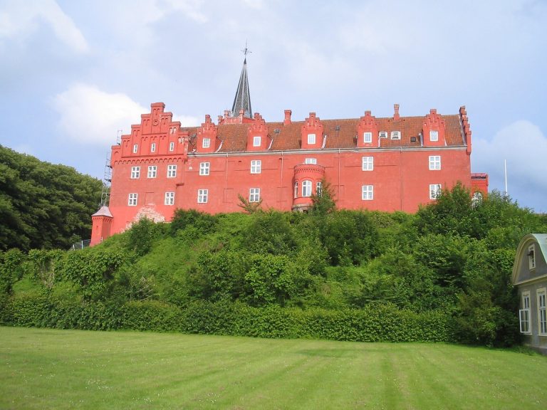 Tranekær Slot: A Medieval Castle and Manor Complex in Denmark