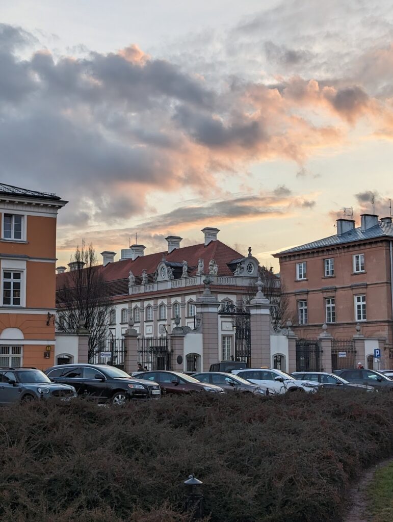 Branicki Palace, Warsaw: A Reconstructed Late-Baroque Magnate Residence 3 Branicki Palace, Warsaw