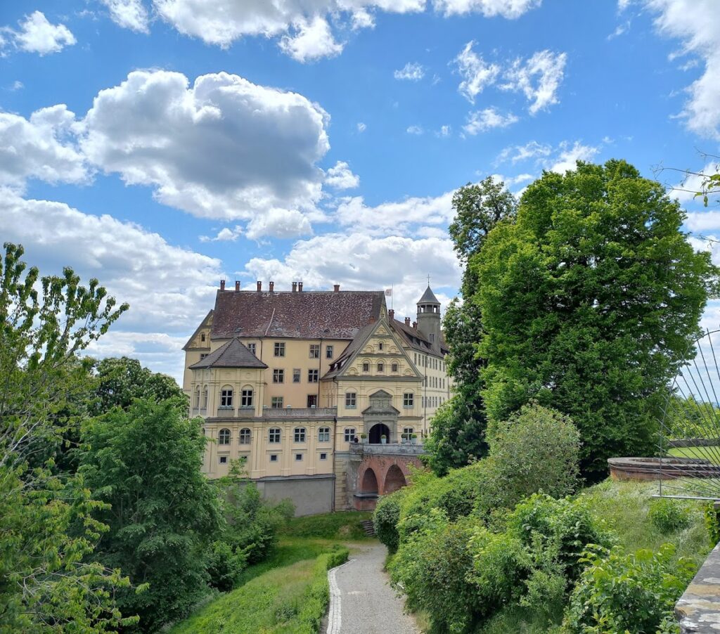 Schloss Heiligenberg: Renaissance Residence and Fürstenberg Family Seat 1 Schloss Heiligenberg