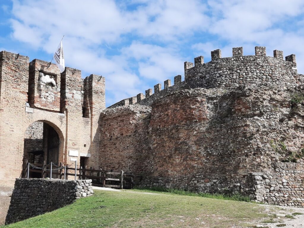 Rocca: The Fortified Castle of Lonato del Garda 2 Rocca