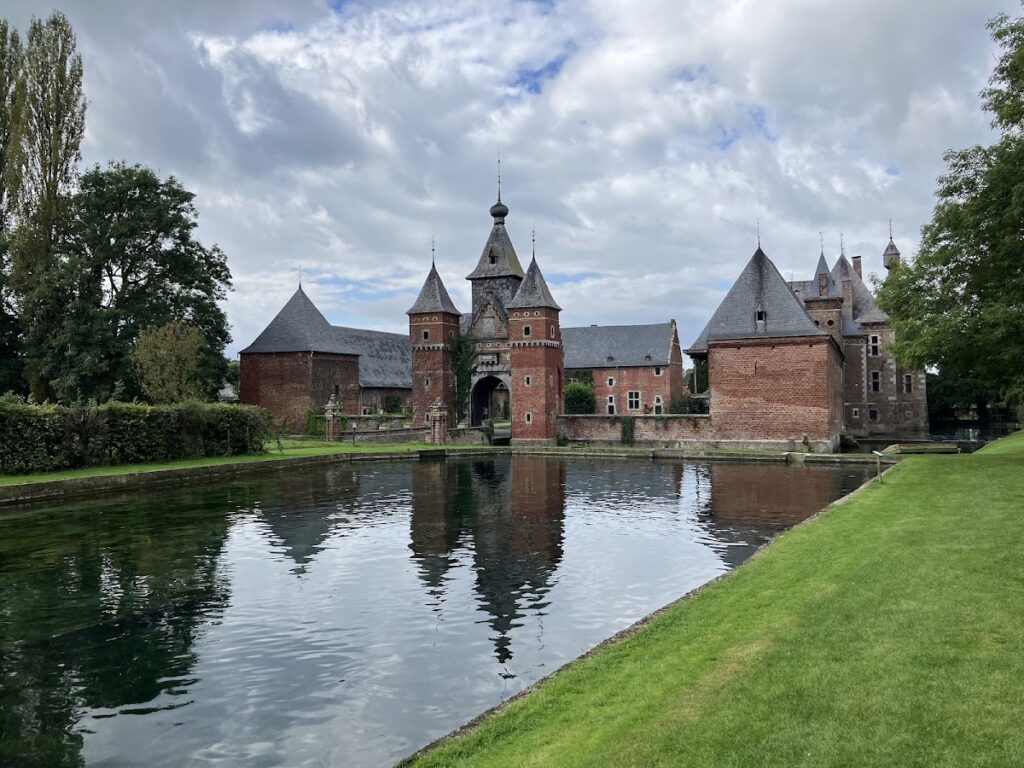 Commanderij: A Teutonic Order Commandery in Belgium 1 Commanderij
