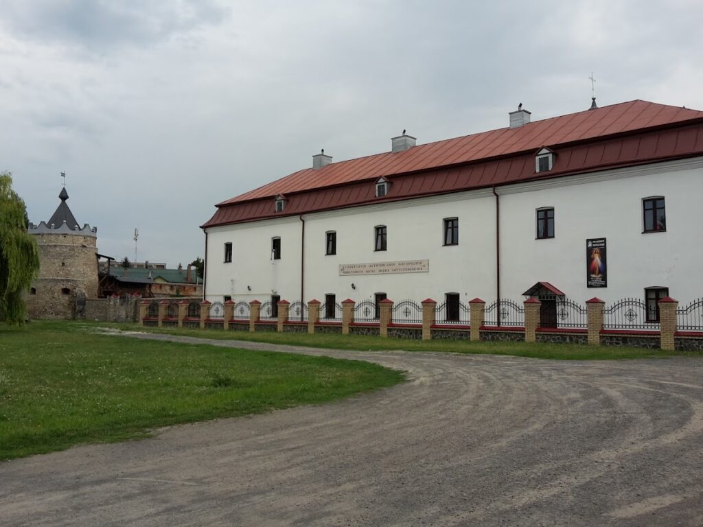 Letychiv Fortress: A Historic Fortress in Ukraine 3 Letychiv Fortress