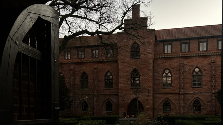 Zamek Bierzgłowski (Diecezjalne Centrum Kultury) — A Teutonic medieval castle and diocesan cultural centre