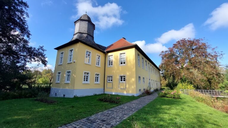 Haus Vogelsang: A Medieval Noble Residence in Datteln, Germany