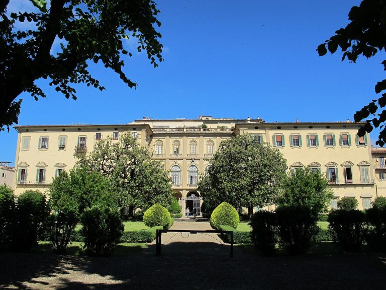 Palazzo Capponi: A Baroque Palace in Florence