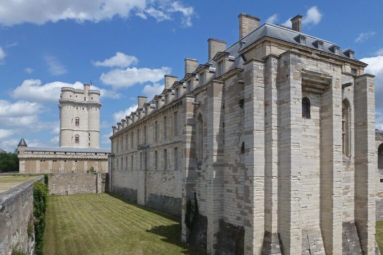 Fort Neuf de Vincennes: A Nineteenth-Century Defensive Fort in Paris