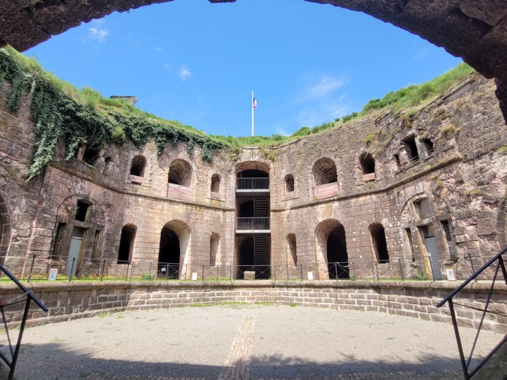 Fort de Giromagny: A Séré de Rivières Fortification in France 1 Fort de Giromagny