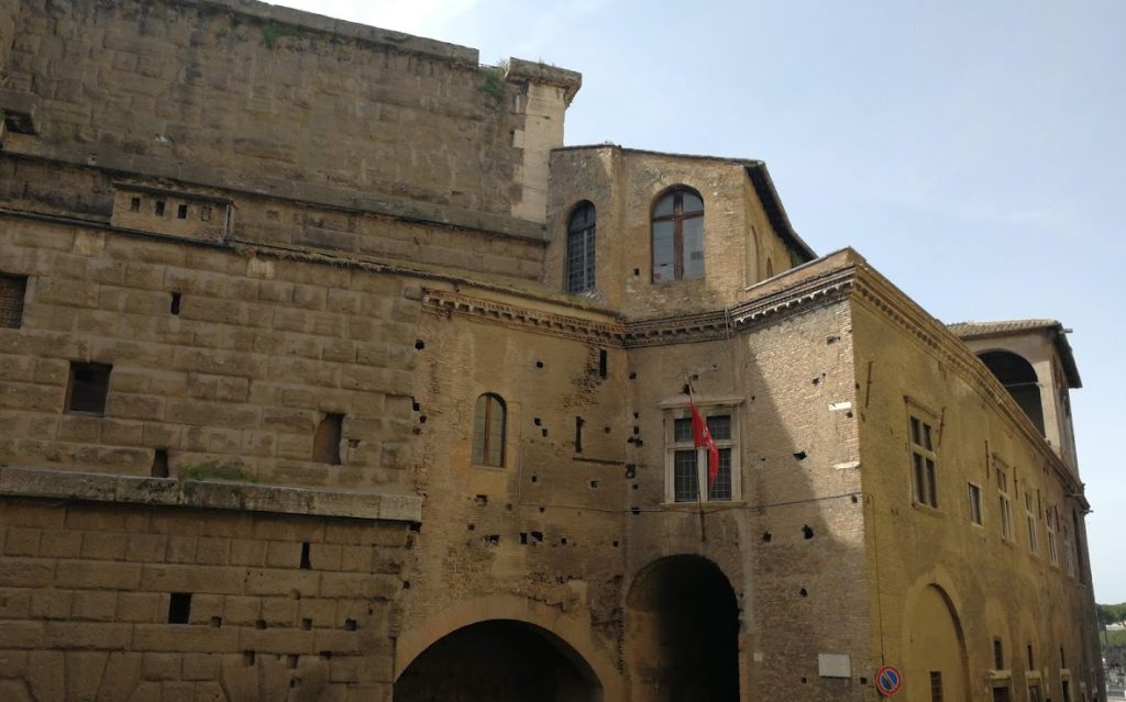 Casa dei Cavalieri di Rodi: A Hospitaller Priory in Rome 3 Casa dei Cavalieri di Rodi