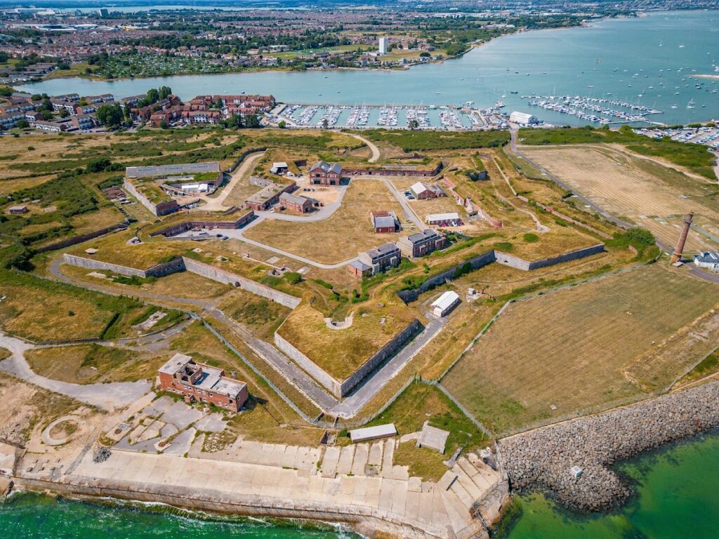 Fort Cumberland: An Artillery Fortification Guarding Langstone Harbour 2 Fort Cumberland