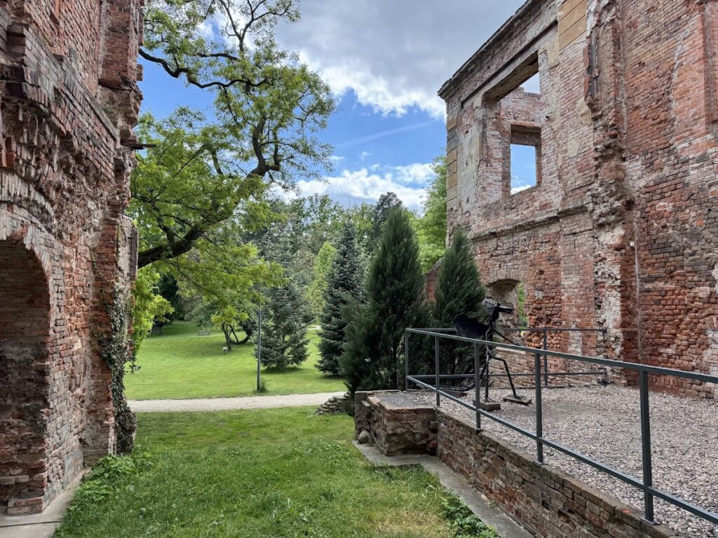 Żmigród Castle: A Medieval Fortress and Baroque Palace Complex in Poland 4 Żmigród Castle