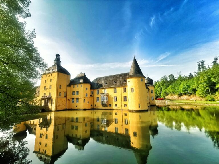 Gudenau Castle: A Water Castle in Germany