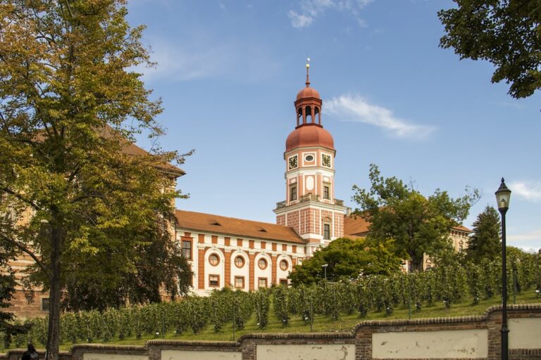 Roudnice nad Labem Castle: A Bohemian Episcopal and Lobkowicz Residence