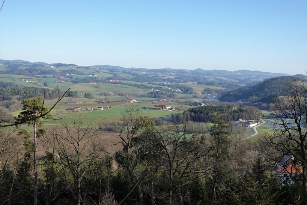 Burg Altaist: A Medieval Hilltop Castle in Austria 1 Burg Altaist