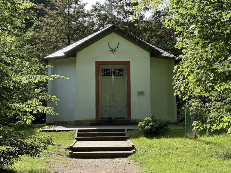 Dianaburg: A Baroque Hunting Lodge and Pavilion in Darmstadt