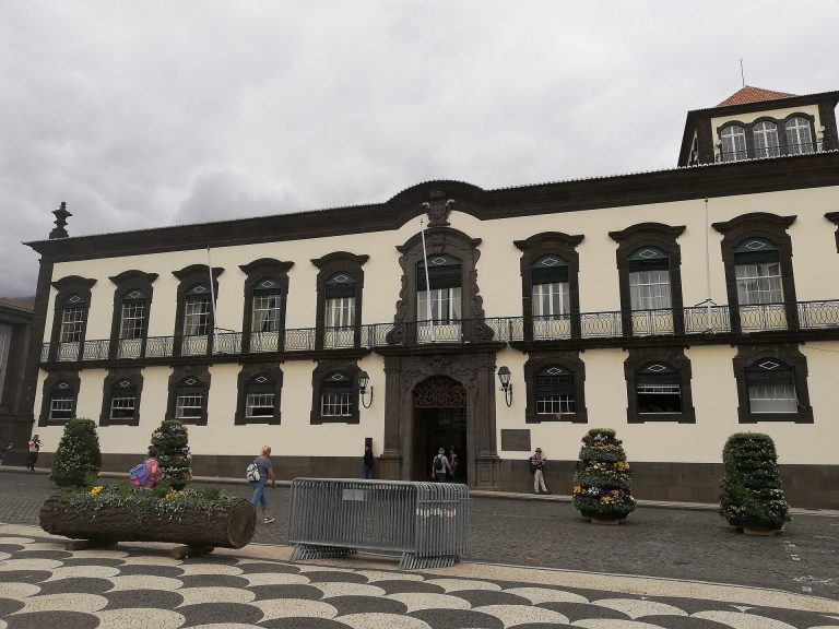Funchal City Hall: Municipal Seat in Portugal