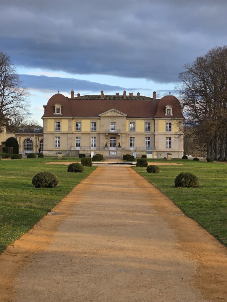 Château de Lacroix-Laval: Historic Estate and Château in France 1 Château de Lacroix-Laval
