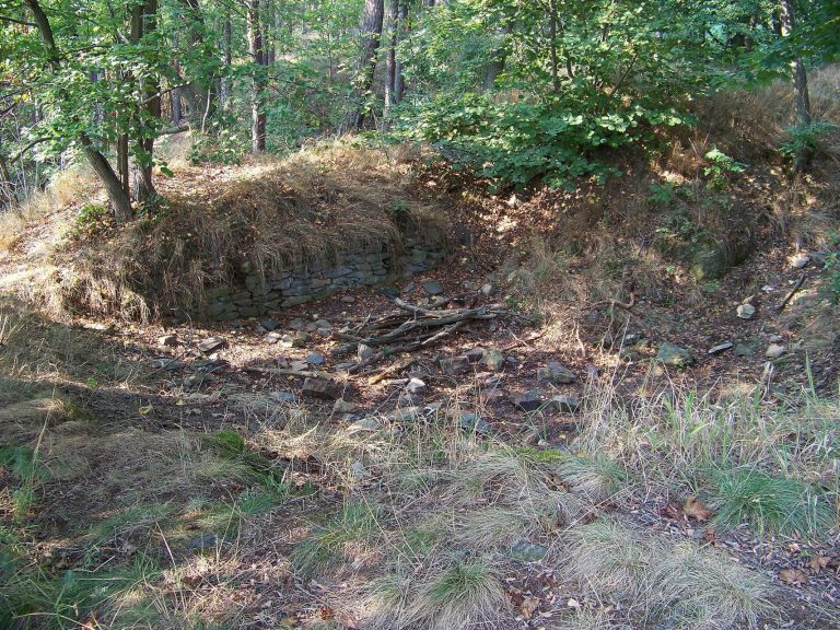 Angerbach (Kožlany): An Abandoned Medieval Castle in Czechia