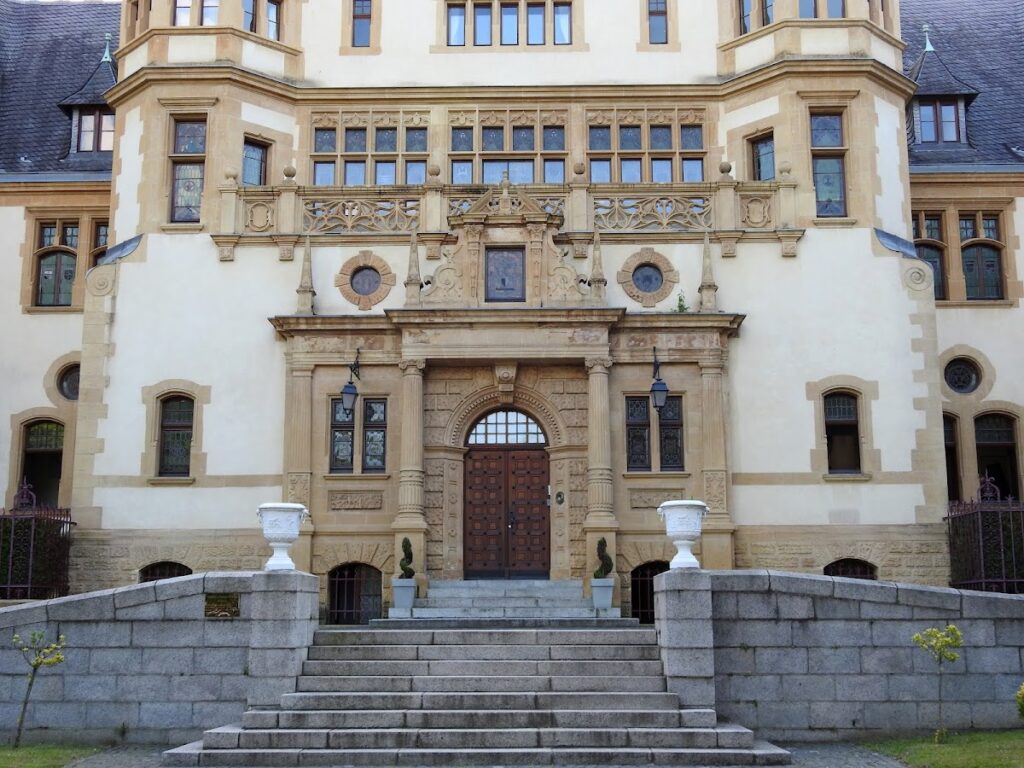 Palais du Gouverneur: Military Command Residence in Metz 2 Palais du Gouverneur