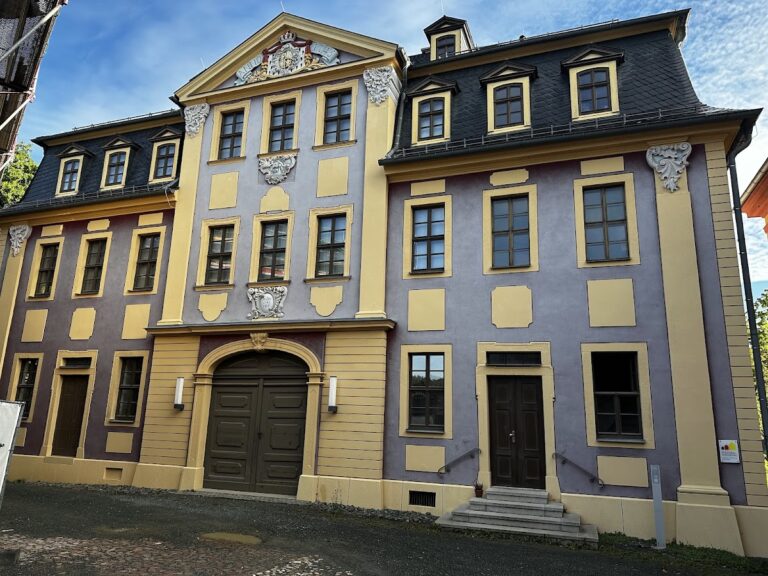 Oberes Schloss: A Historic Castle and Government Residence in Greiz, Germany