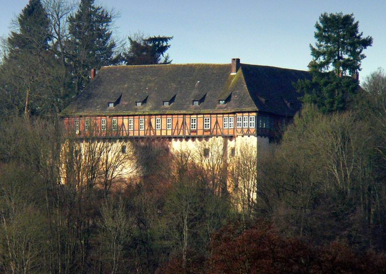 Jagdschloss Nienover: A Historic Hunting Lodge in Germany