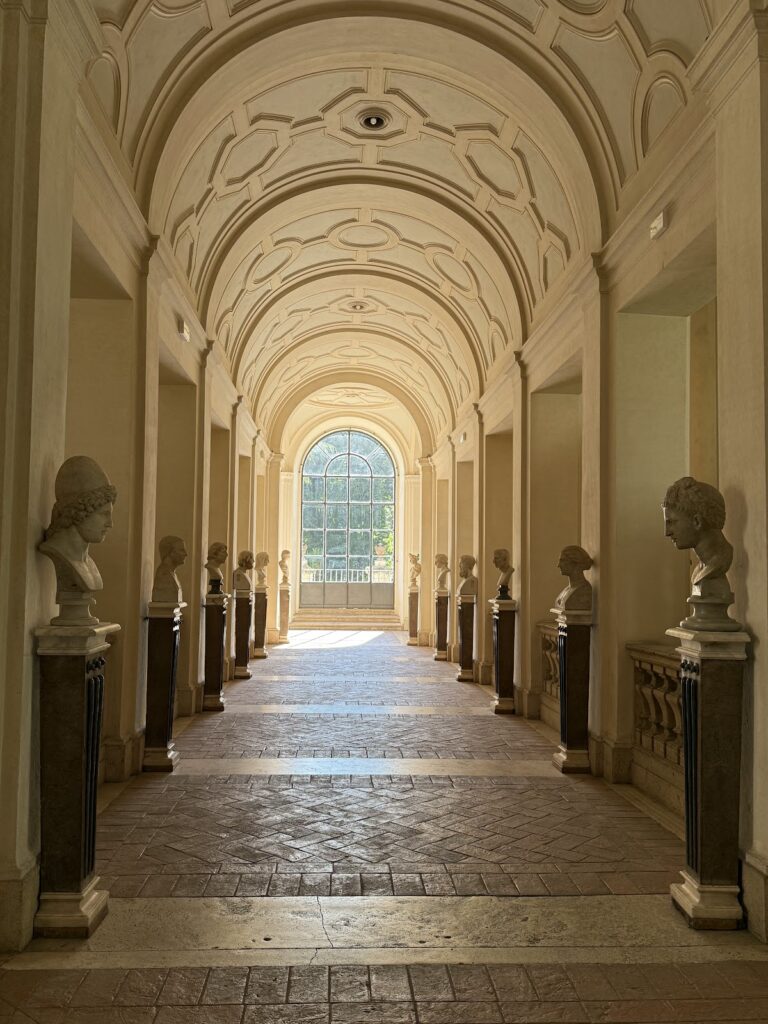 Palazzo Corsini: A Late-Baroque Palace and National Art Gallery in Rome 3 Palazzo Corsini