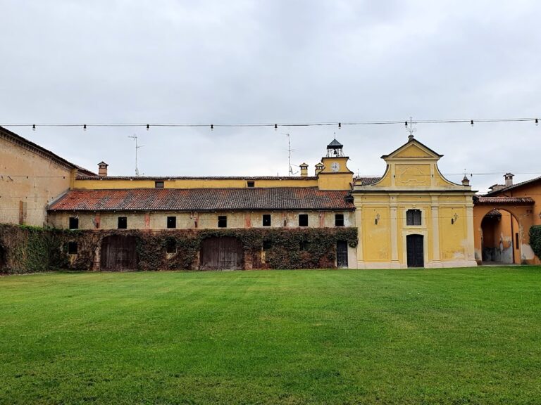 Palazzo Barbò: A Renaissance Aristocratic Residence in Torre Pallavicina, Italy