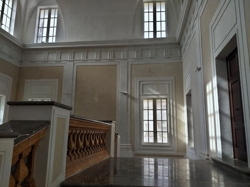 Ducal Palace of Mondragone: Historic Palace and Civic Museum 3 Ducal palace