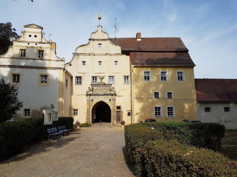 Schloss Sonnewalde: Residence and Administrative Center of a Brandenburg Lordship