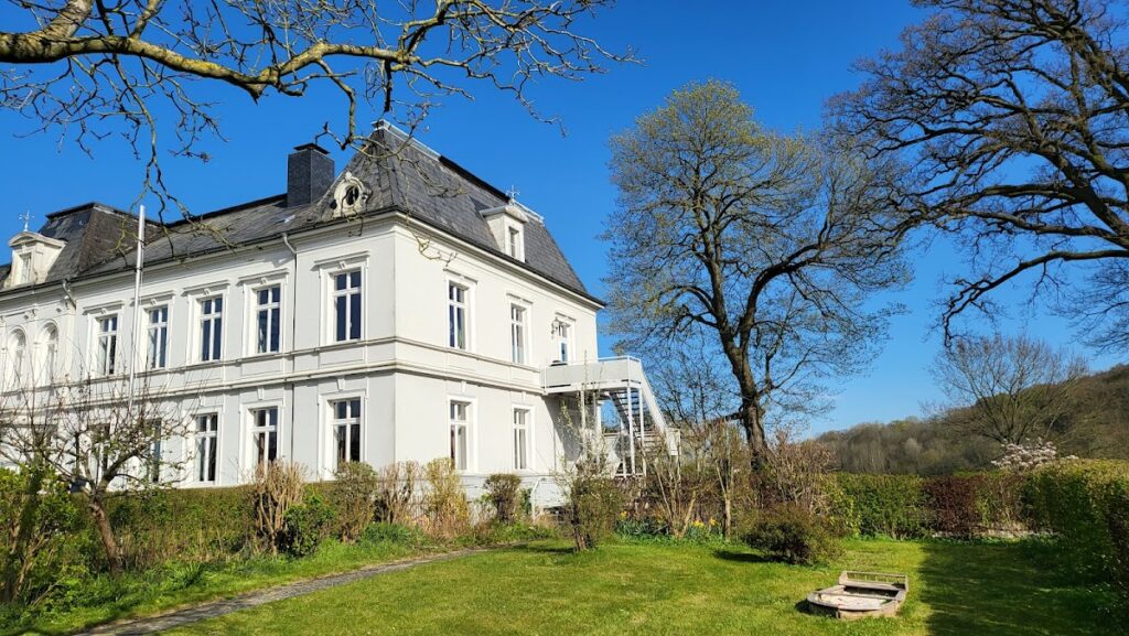 Gut Projensdorf: A Historic Noble Estate in Germany 2 Gut Projensdorf