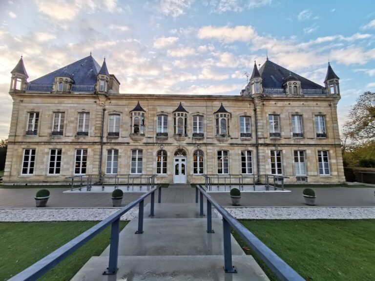 Château Bel-Air: A Historic Estate and Football Centre in Le Haillan