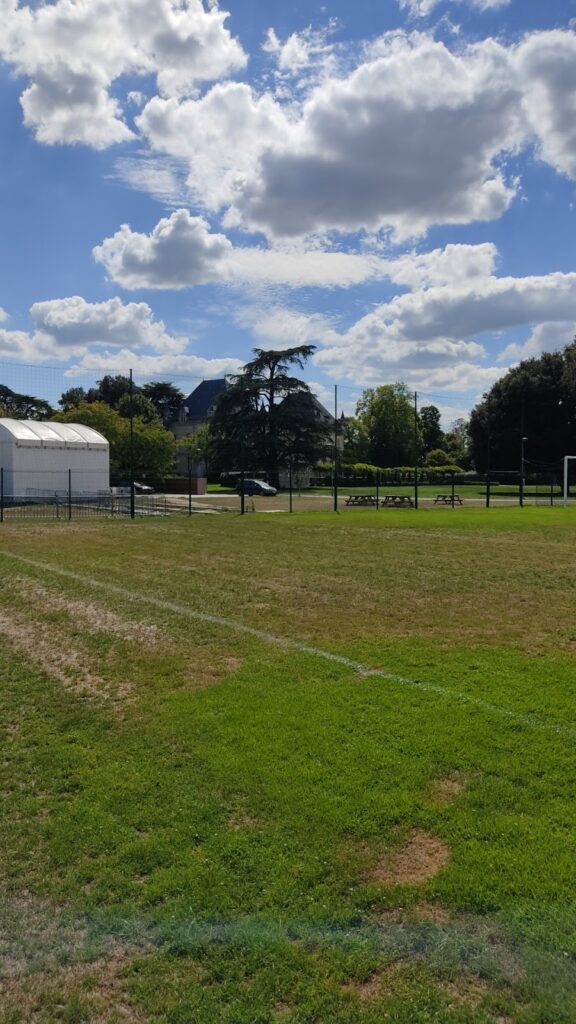 Château Bel-Air: A Historic Estate and Football Centre in Le Haillan 2 Château Bel-Air