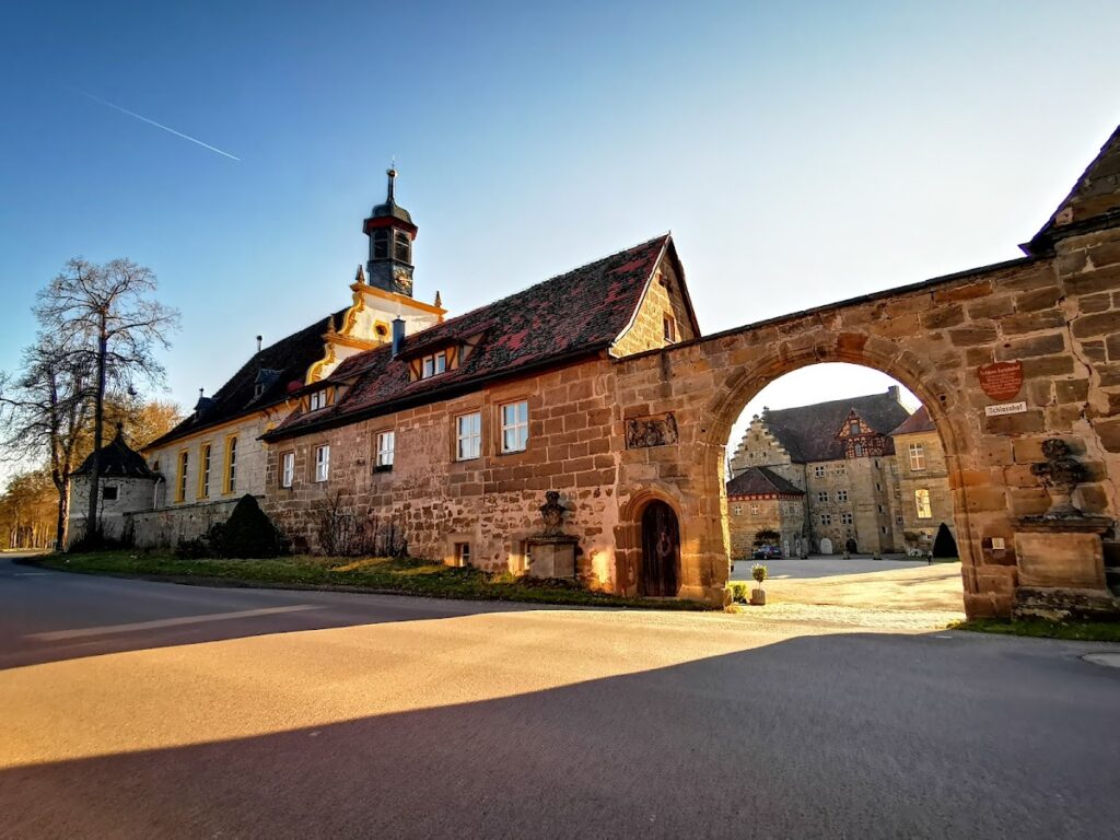Schloss Eyrichshof: A Moated Castle in Bavaria 3 Schloss