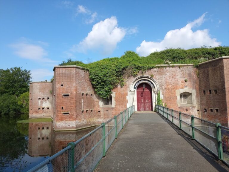 Fort Brockhurst: Palmerston-era Coastal Fort at Gosport