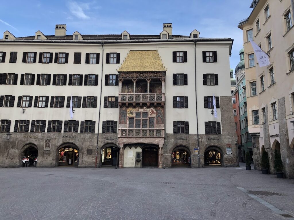 Golden Roof: A Late-Gothic Imperial Oriel in Innsbruck 2 Golden Roof