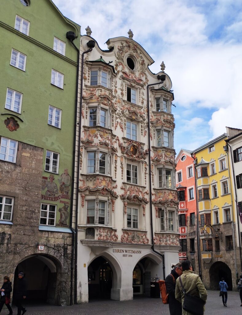Golden Roof: A Late-Gothic Imperial Oriel in Innsbruck 5 Golden Roof